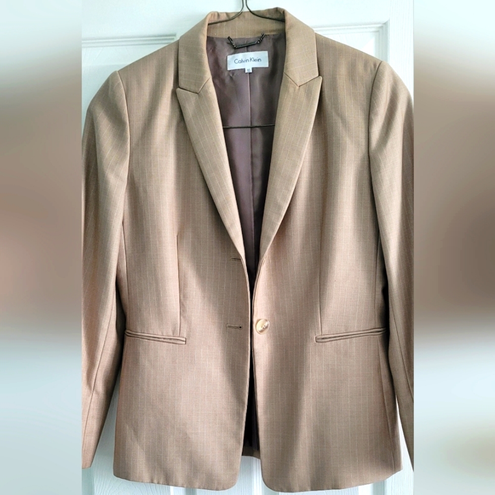 Calvein Klein skirt suit, light tan, size 10